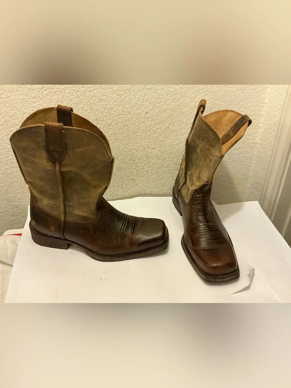 Ariat Rambler Men's 10.5 D Earth Brown Bomber Western Square Toe Boots 10002317